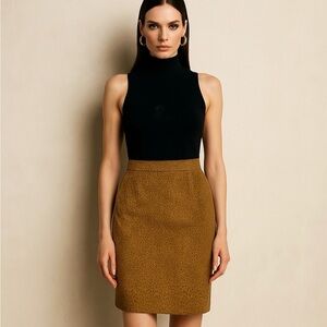 Vintage 80s suede leather cheetah print skirt. High waisted leather skirt. 26